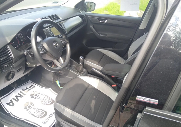 Skoda Fabia cena 38400 przebieg: 115000, rok produkcji 2016 z Łask małe 326